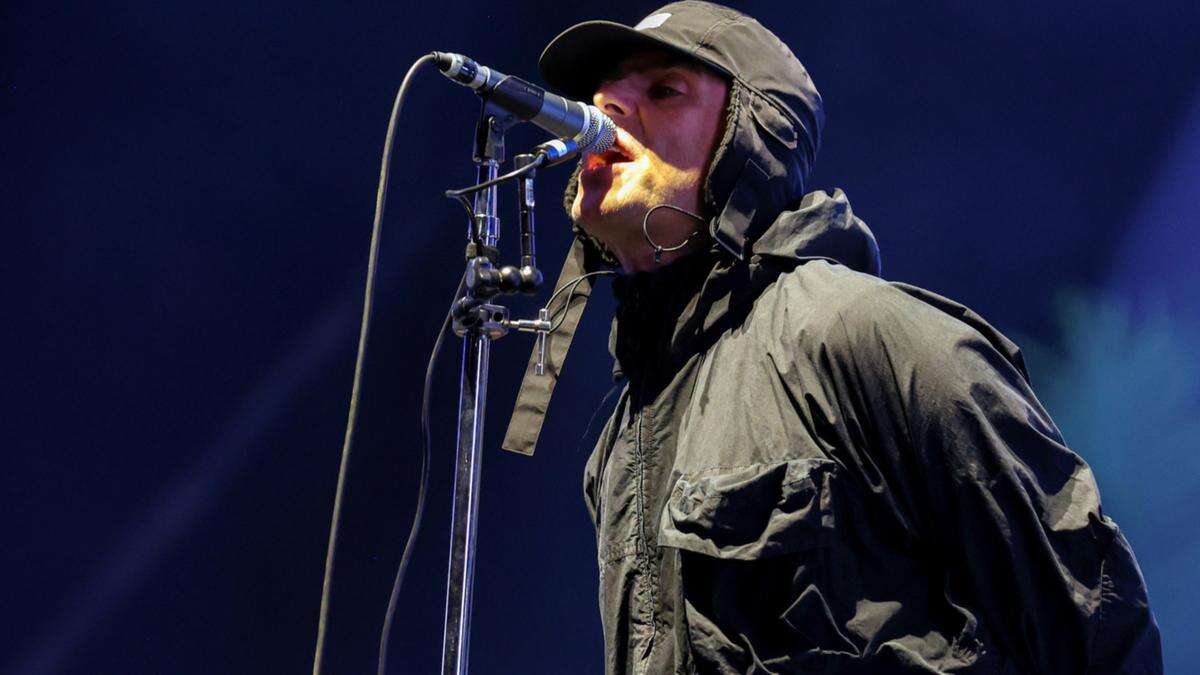 Liam Gallagher dedicates song to Noel ahead of Oasis reunion