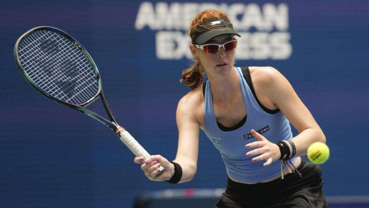 Aussie teenage tennis ace committed to US college class