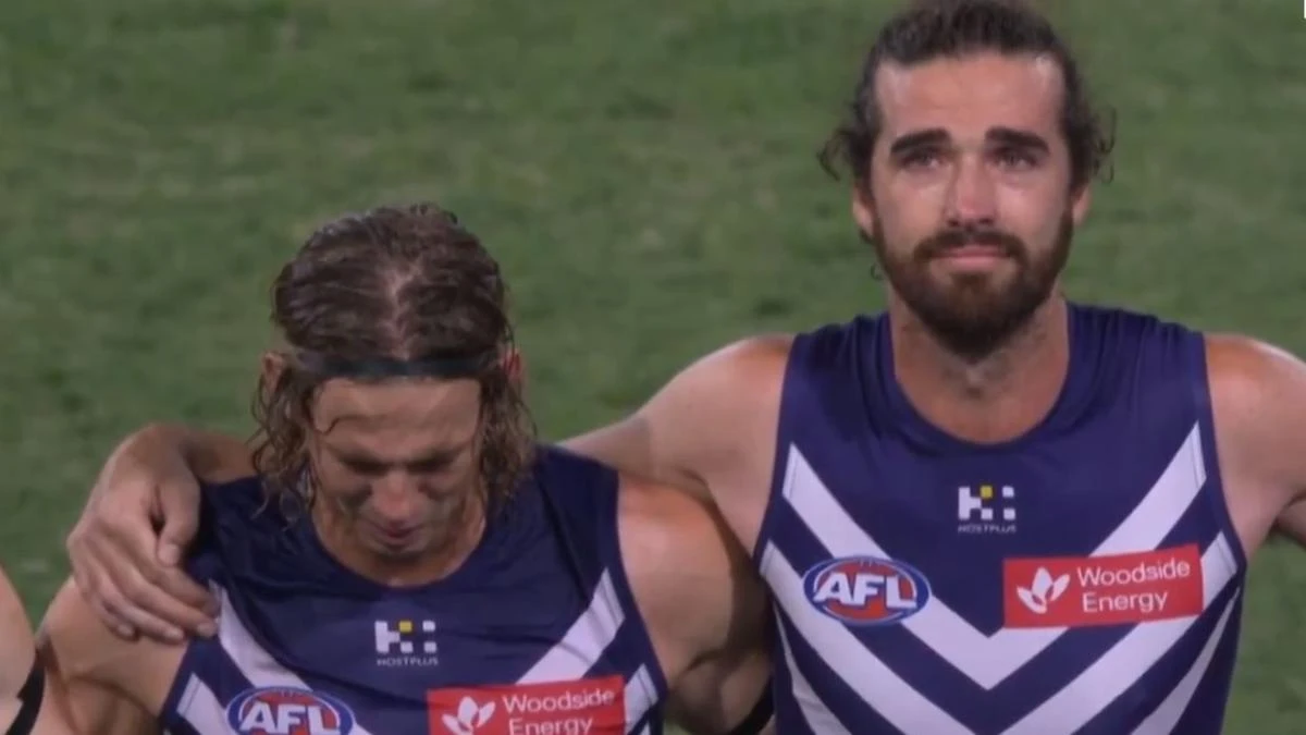 WATCH: Dockers players take in stirring McCarthy tribute