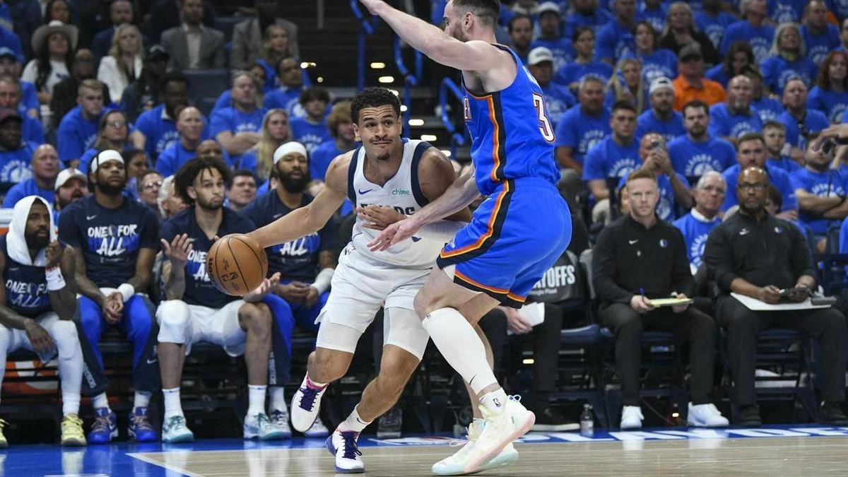 Aussies help Dallas silence Thunder to square NBA semis