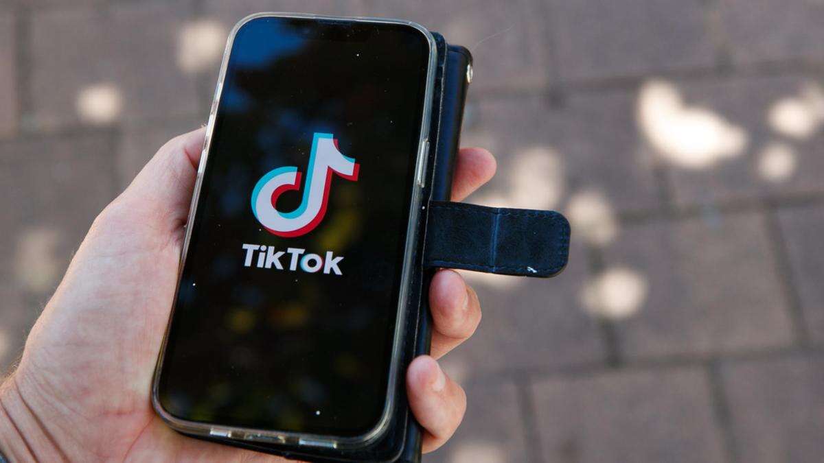 ‘Toxic’: TikTok like ’pokies for kids’