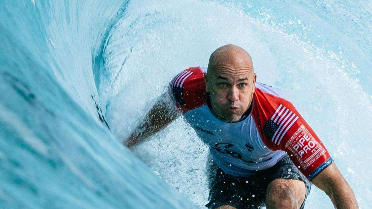 ‘Like riding a bike’: Surfing GOAT stuns