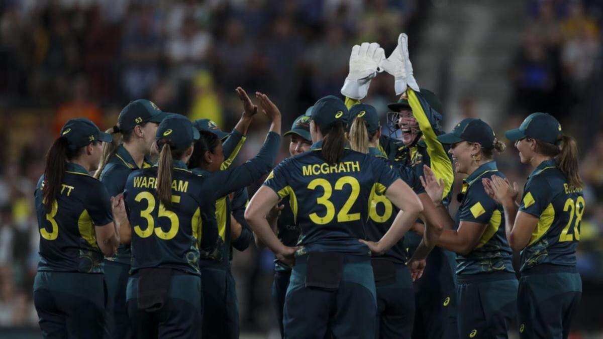 Aussies set sights on heaping more Ashes pain on Poms