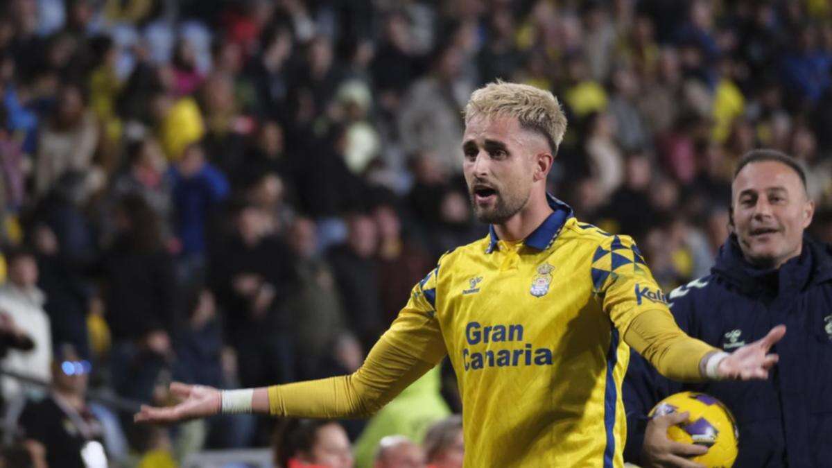 Late goal rescues draw for 10-man Las Palmas in La Liga