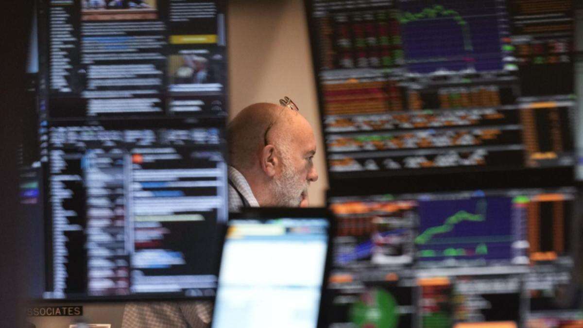 Wall St falls as DeepSeek competition pulls down Nasdaq