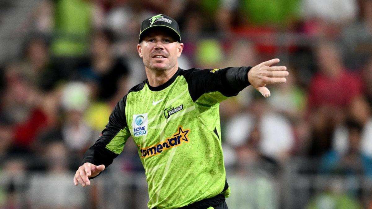 Warner urges Thunder to storm Hobart's BBL party