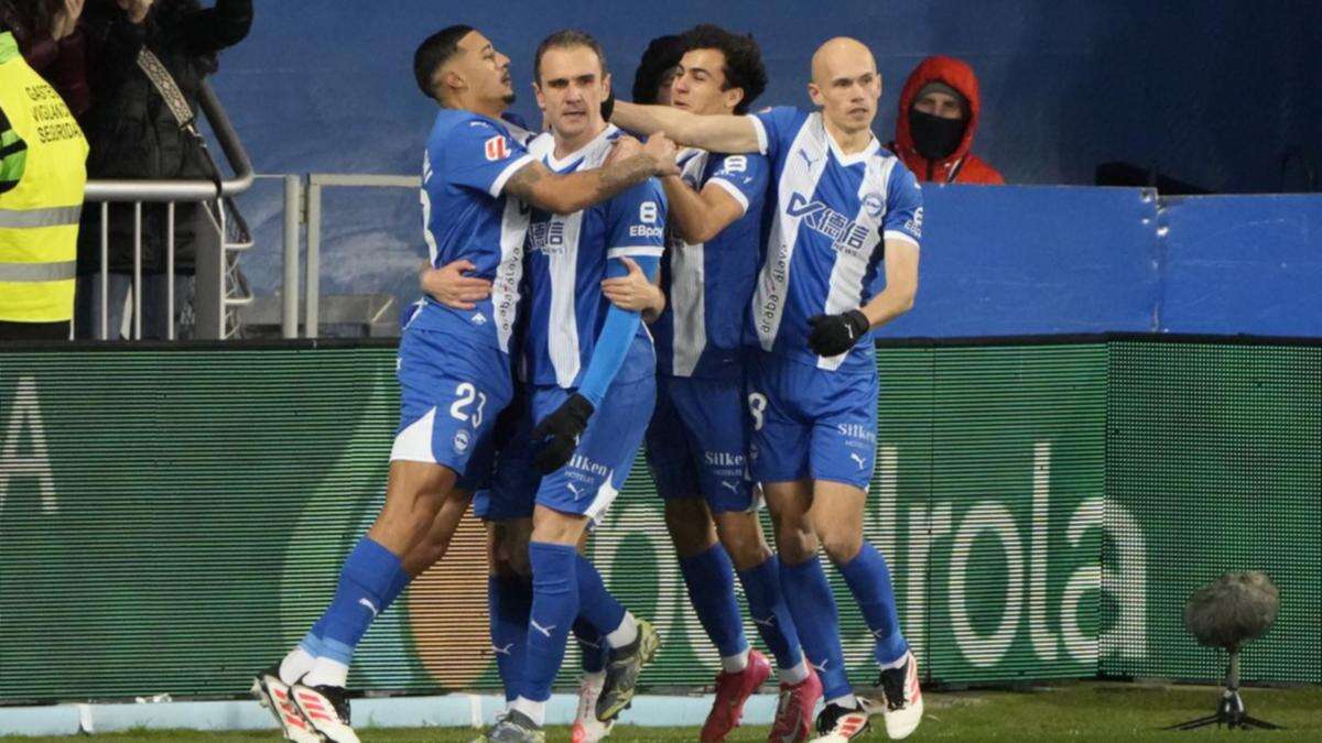 Duran's volley gives Celta Vigo 1-1 draw at Alaves