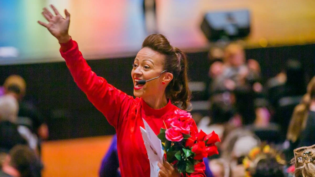 Red Wiggle Caterina makes SPECIAL announcement