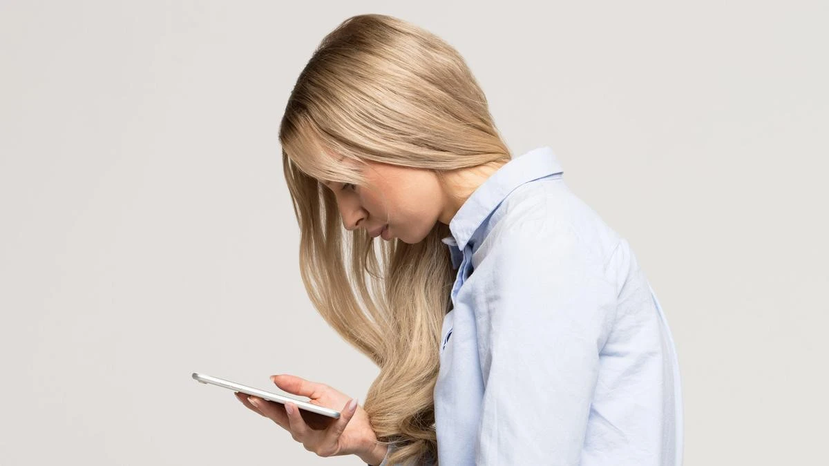 Stop sitting up straight! Study says slouching isn't harmful