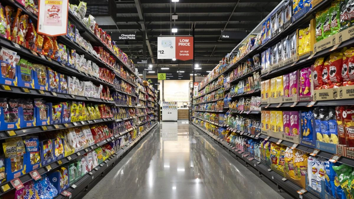 Woolies announces big change to its grocery pricing