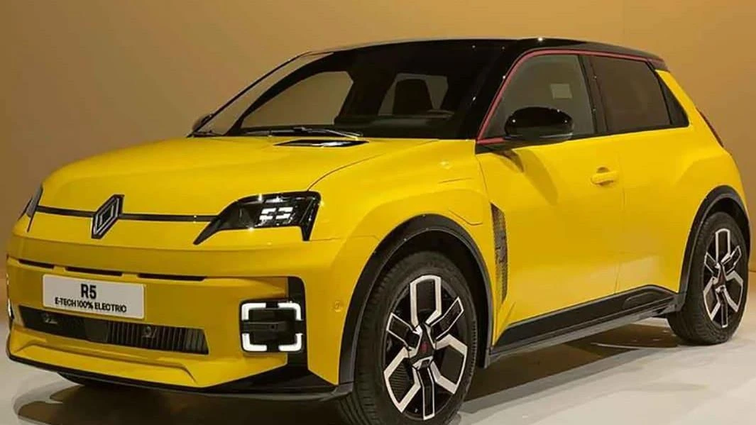 2024 Renault 5: Retro electric car leaks ahead of official reveal