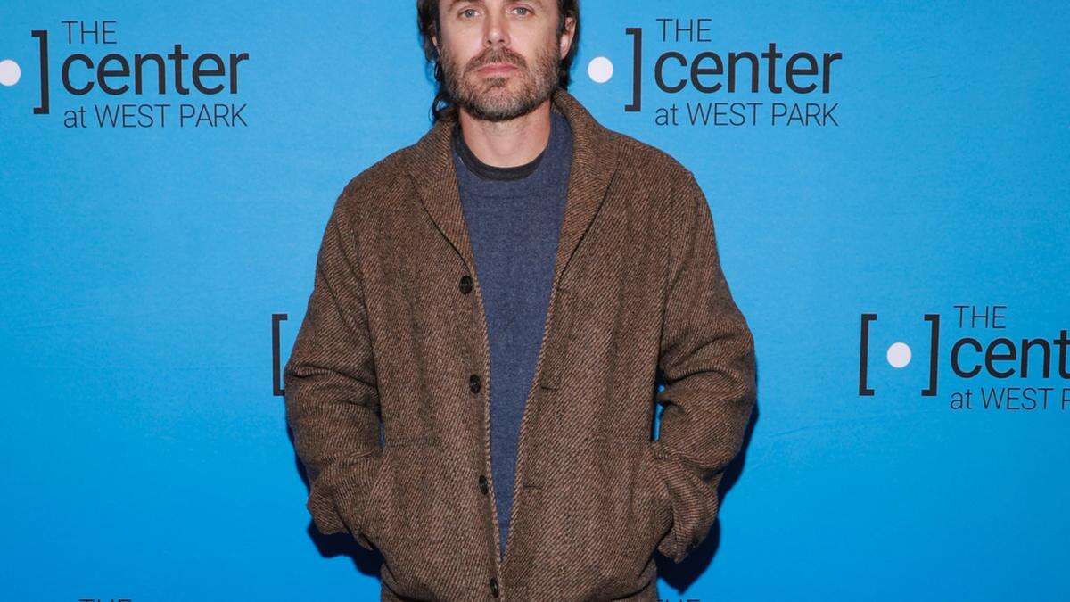 Casey Affleck thinks long-time friends are ‘bread’ of life