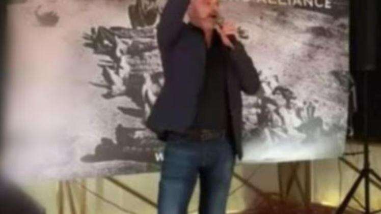 Aussie actor allegedly performs Nazi salute