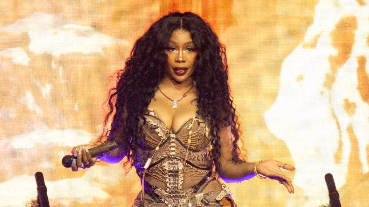 'Nothing I could do would be enough': SZA was daunted by headlining Glastonbury