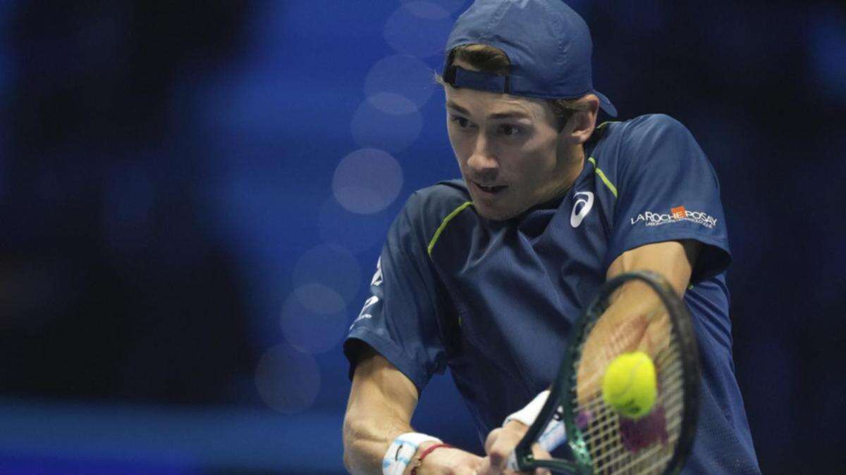 De Minaur blown away in ATP Finals by revived Medvedev