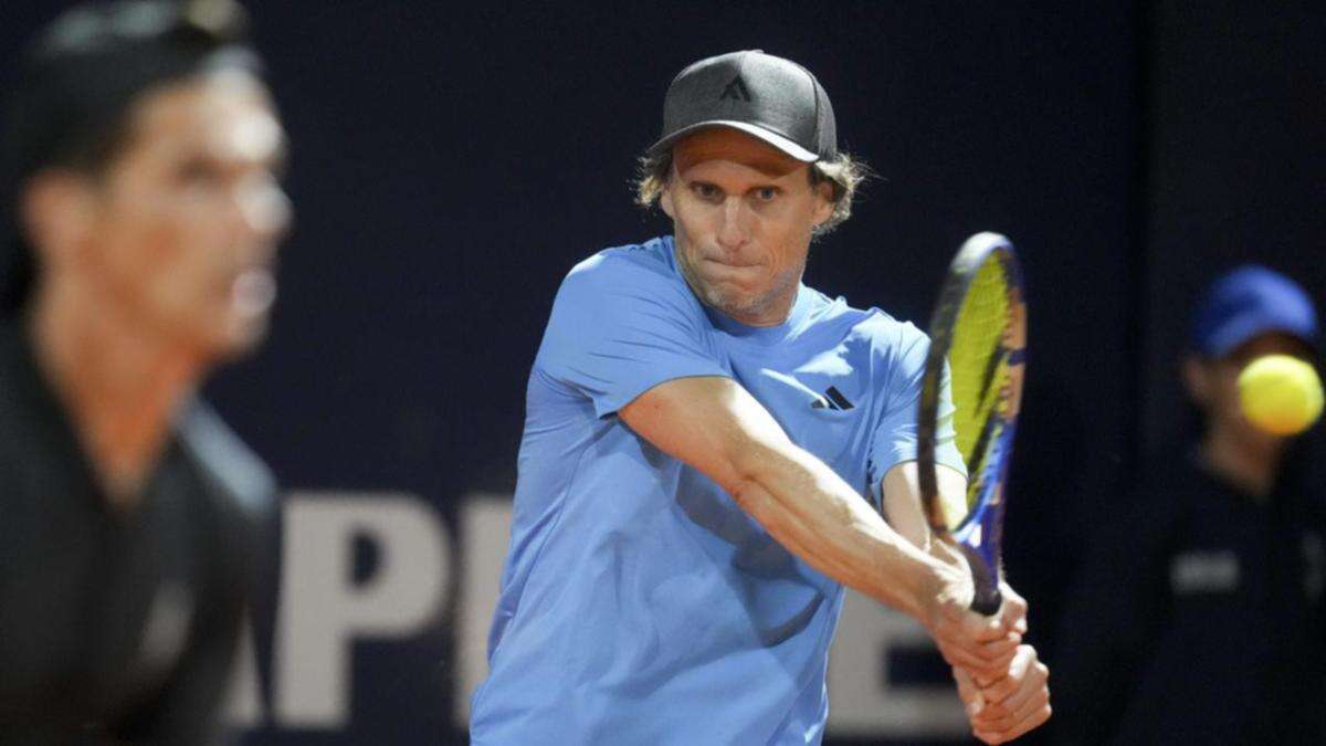 Swing and miss in ex-soccer star Forlan's tennis debut