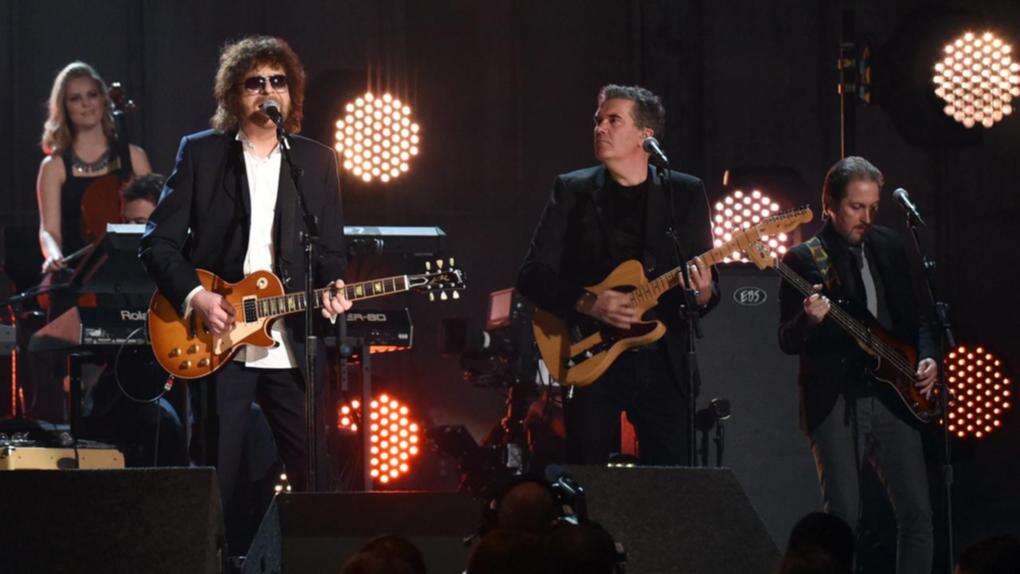 UK finale: Electric Light Orchestra says bye to touring