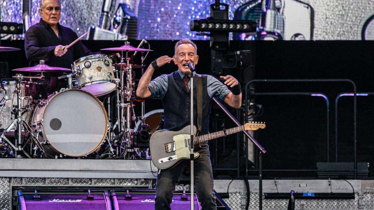 Bruce Springsteen worries about 'enormous pressure' on young musicians