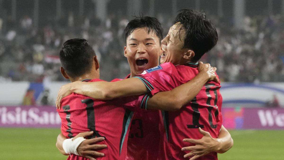 South Korea down Iraq in Asian qualifiers, Qatar lose