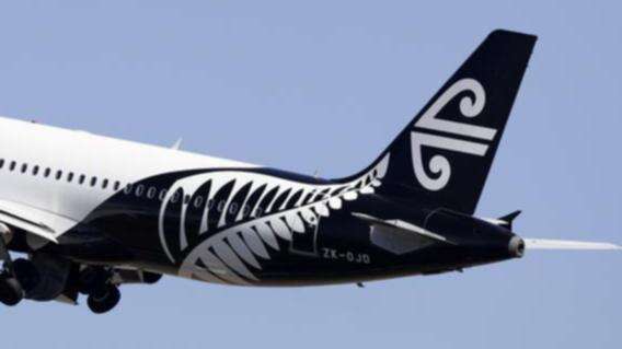 Flight from WA diverted after passenger ‘assaults crew’