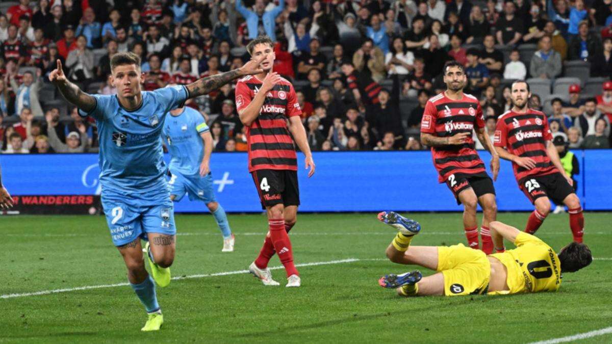 Klimala strikes to help Sydney sink Wanderers in ALM