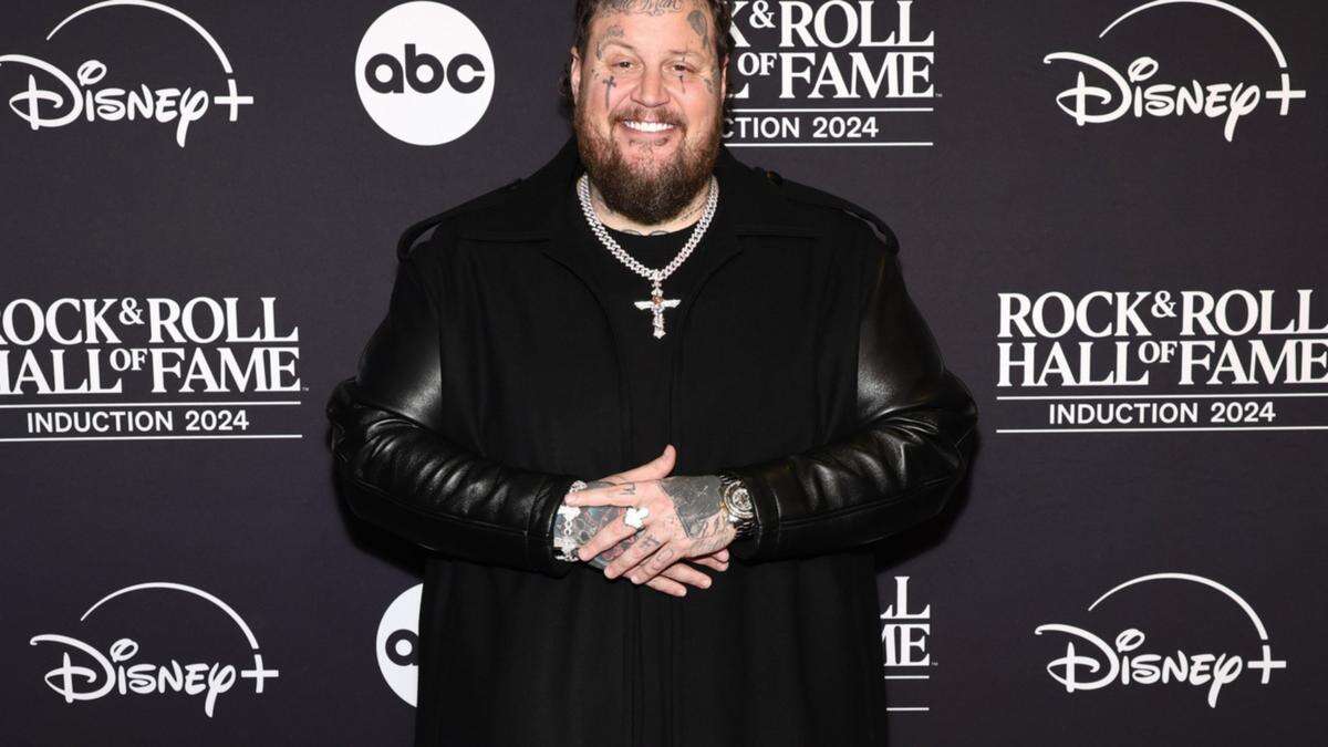 Jelly Roll seemingly quits social media app X after threatening to 'expose slimy music business'