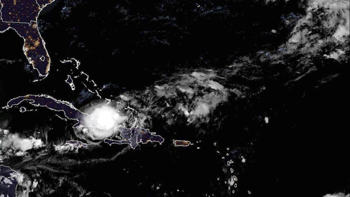 Hurricane Oscar makes landfall in eastern Cuba