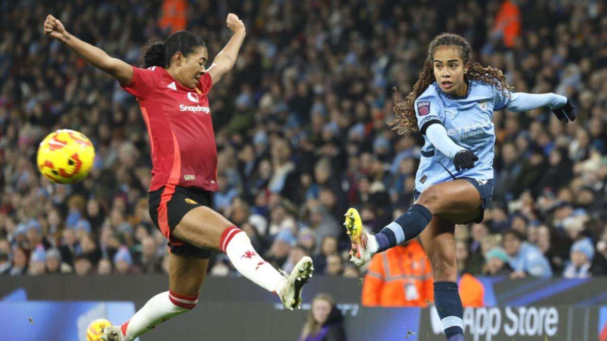 Mary Fowler shines but Man City undone by goalie errors