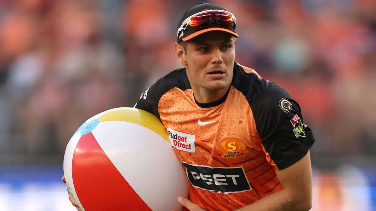 Re-signed Hardie set to keep having a ball with Scorchers