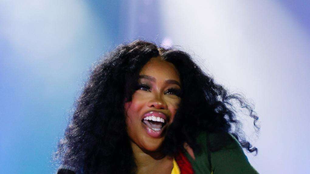 SZA misses Mac Miller and is 'grateful' to him for noticing her talent 'before most'