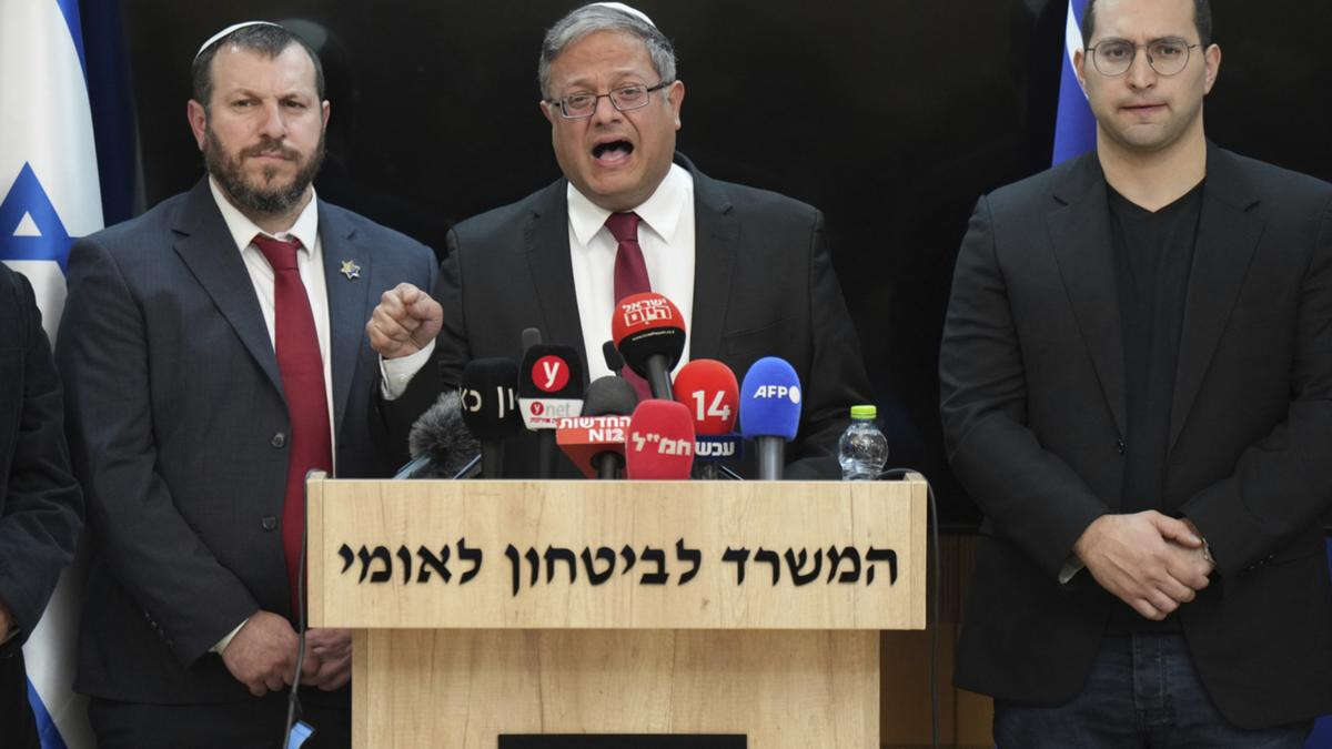 breakingCeasefire in limbo: Israeli politicians threaten resignation