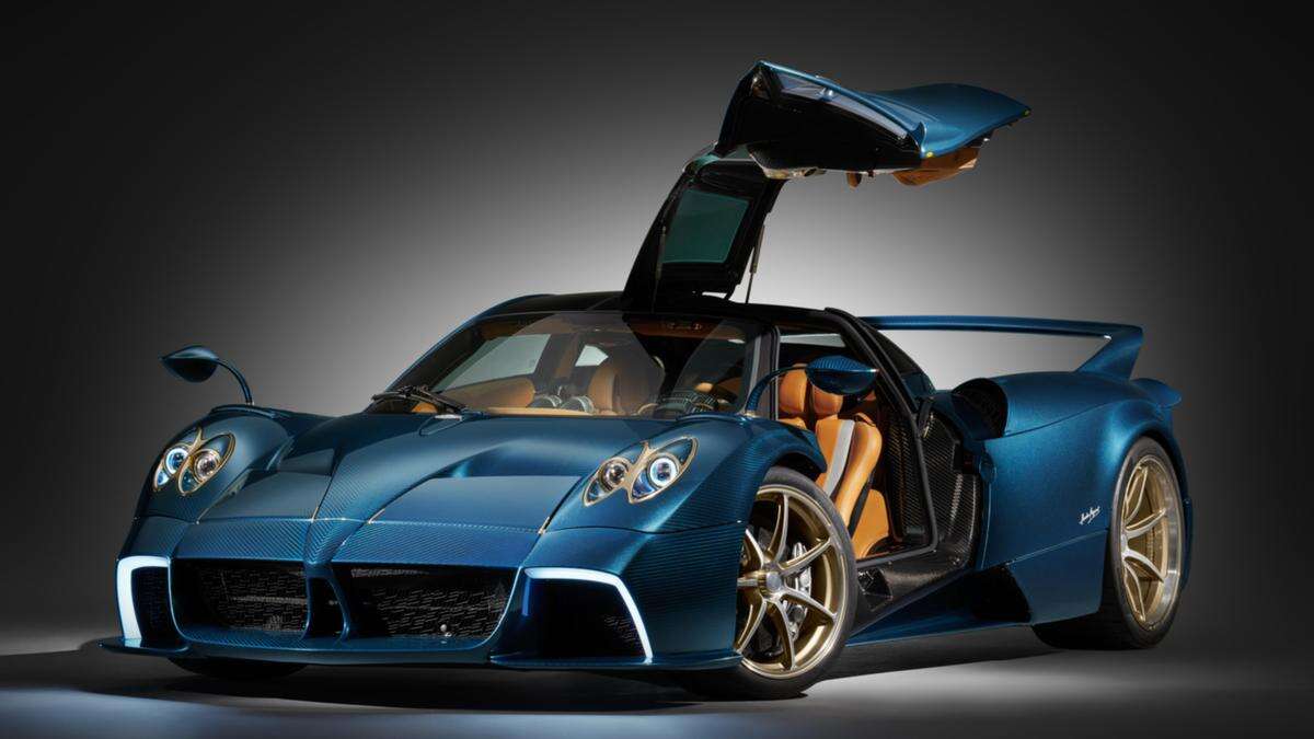 Pagani finally gives its ageing hypercar a manual transmission