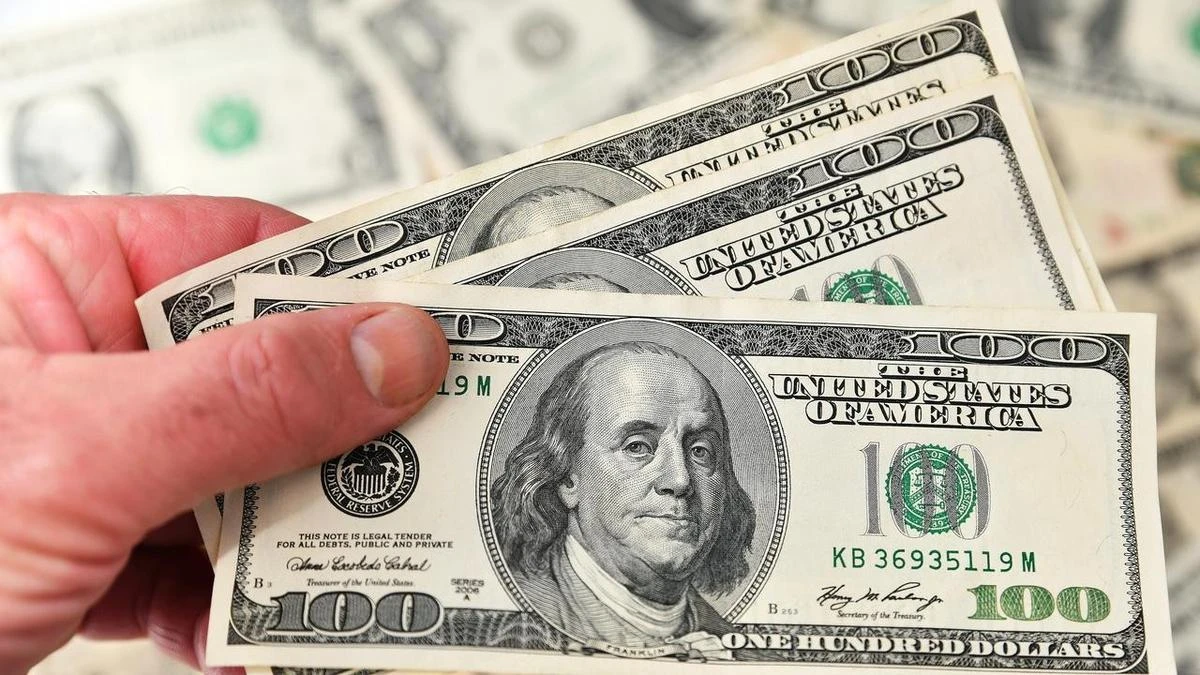US central bank holds rates, signals end of hikes