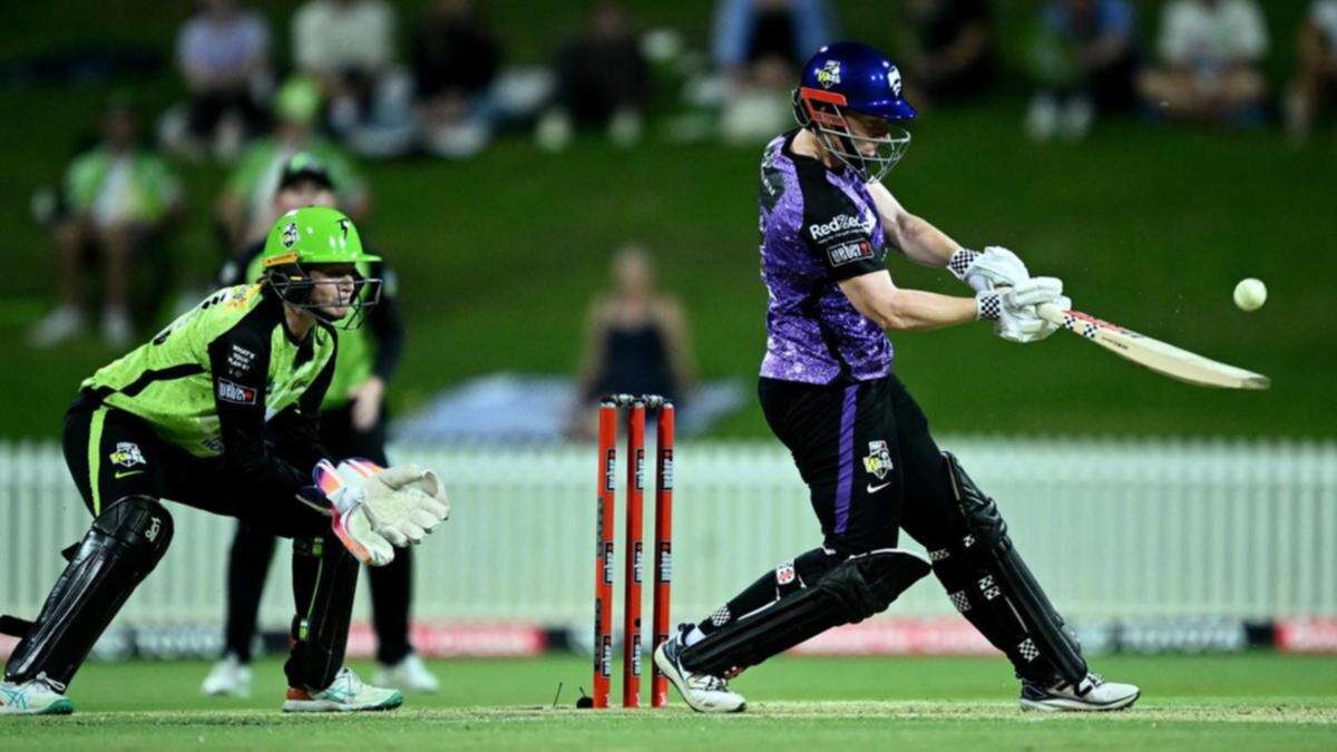 Villani gives Hurricanes hope in WBBL knockout