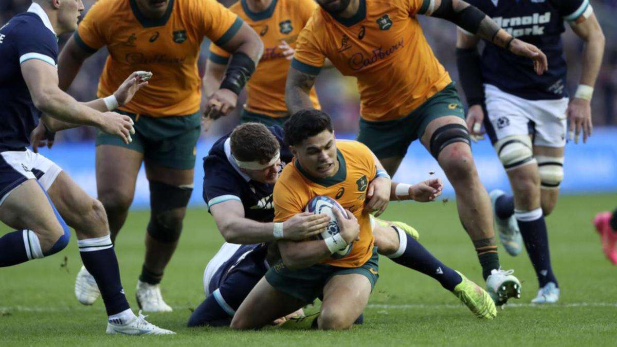 Wallabies' slam hopes hammered by Scots at Murrayfield