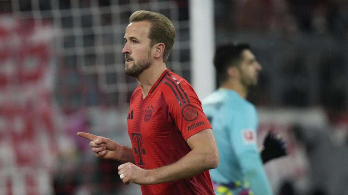 Kane hat-trick gives Bayern handy lead in Bundesliga