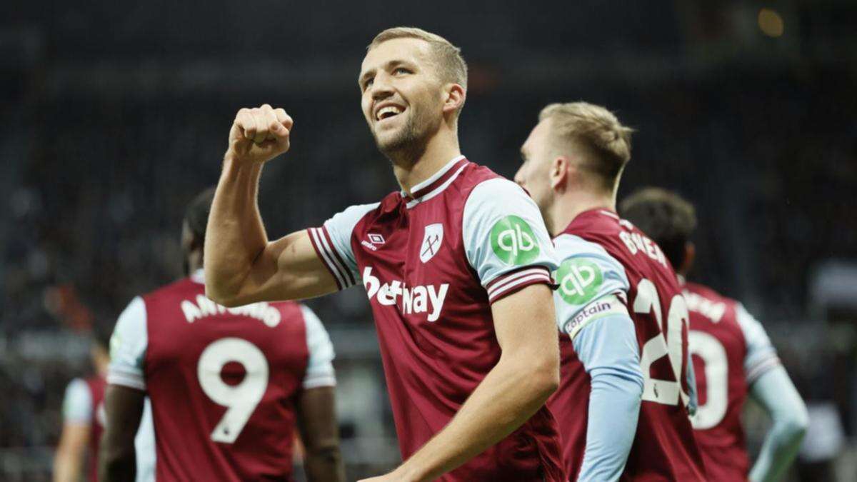 West Ham surprise Newcastle with 2-0 win on the road