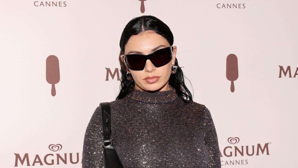 Charli XCX feels herself in sunglasses