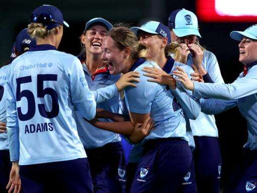 NSW Breakers snare WNCL title with freakish run-out