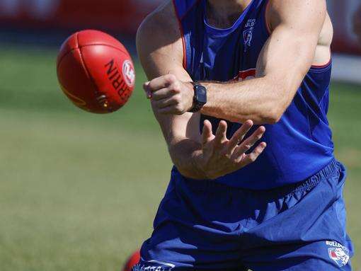 Bulldogs skipper’s worrying injury update