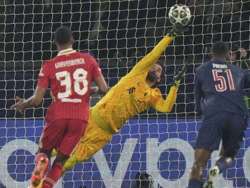 Liverpool leave it late to stun PSG in Champions League