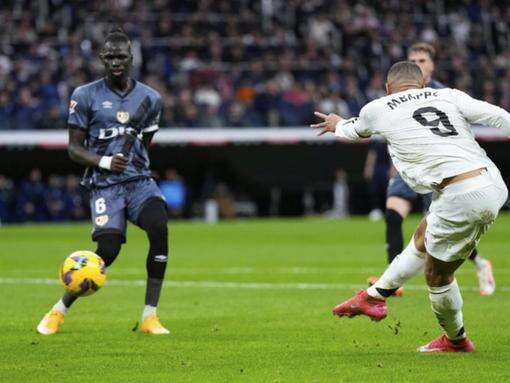 It's the Mbappe-Vinicius show as Real join Barca on top