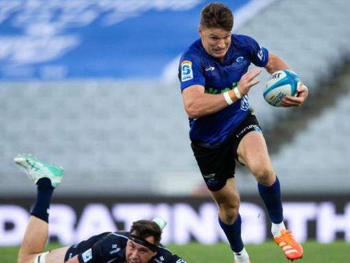 Blues lose Barrett, struggle to keep up as scores soar