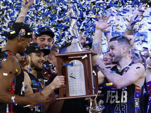 Melbourne lean on NBA title experience in NBL tilt