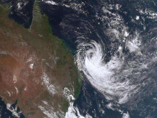 Latest BOM advice as Cyclone Alfred nears