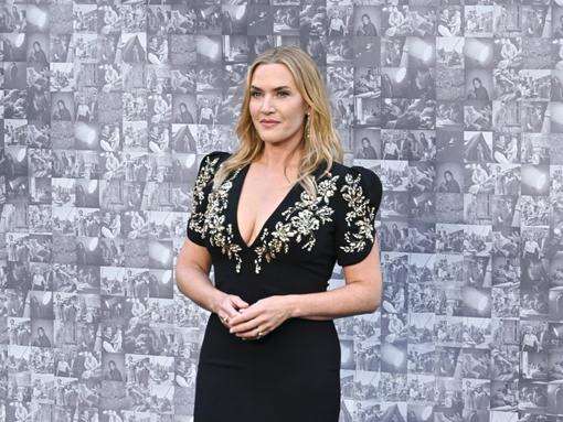 Kate Winslet ended up with bruises after filming an intimate scene with Patrick Wison