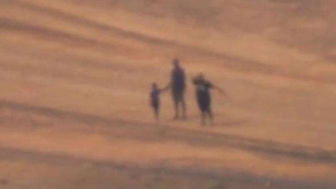 Dramatic video of group stranded in outback