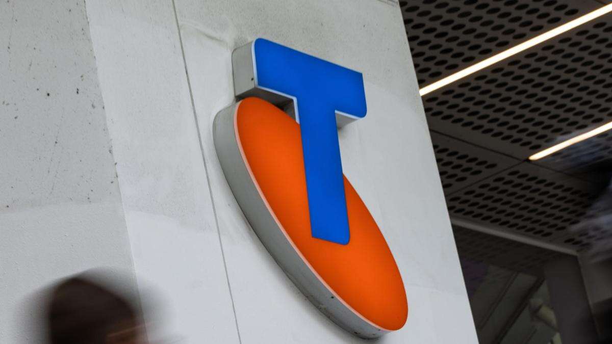 Telstra customers hit with major disruptions