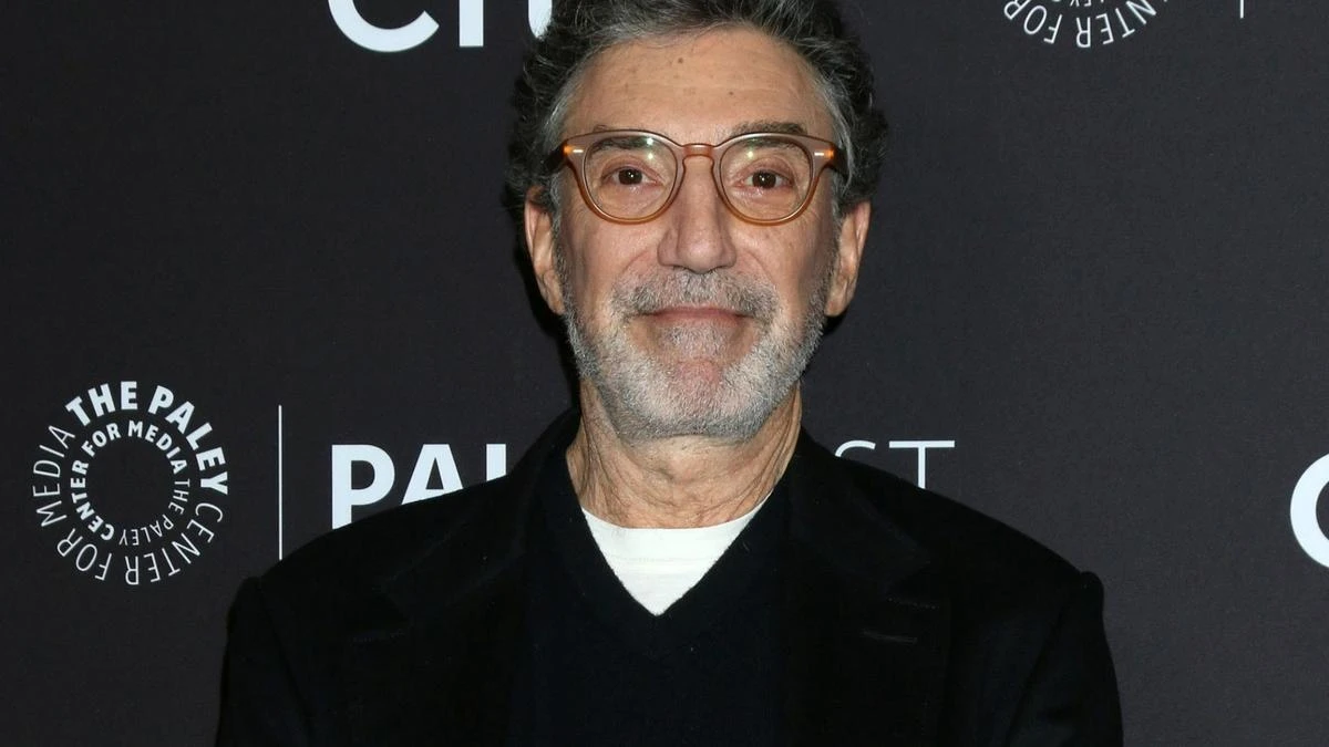 Chuck Lorre not worried about disinterest in sitcoms from TV posses