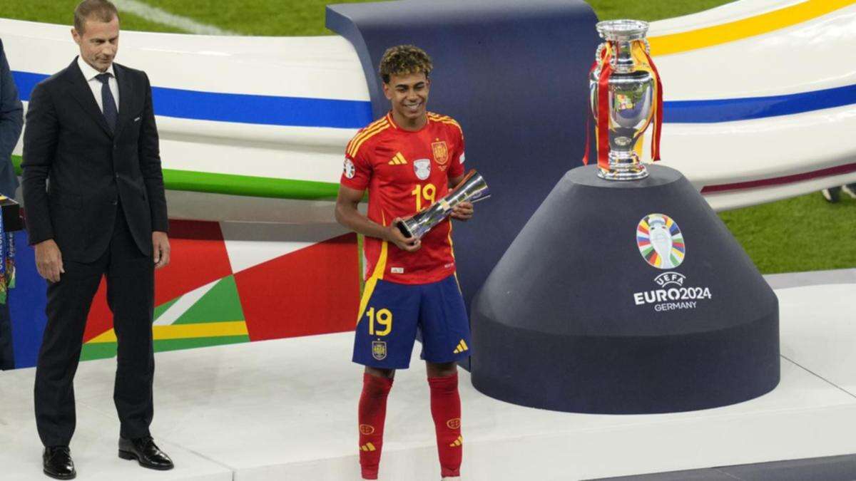 Rodri, Yamal among six Spain players in Euro 2024 team